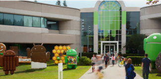 Udenfor GooglePlex Android-bygningen, hvor de forskellige Android-figurer for versionerne står.