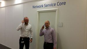 Telenors netværksdirektør Kim Krogh Andersen og core program manager Anders Jacobsen fra Nokia Networks. (Foto: Telenor)