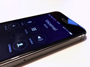 Telefonsvareropkald på iPhone (Foto: MereMobil.dk)