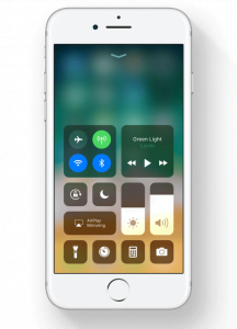 Kontrolcenter i IOS 11 på iPhone (Foto: Apple)