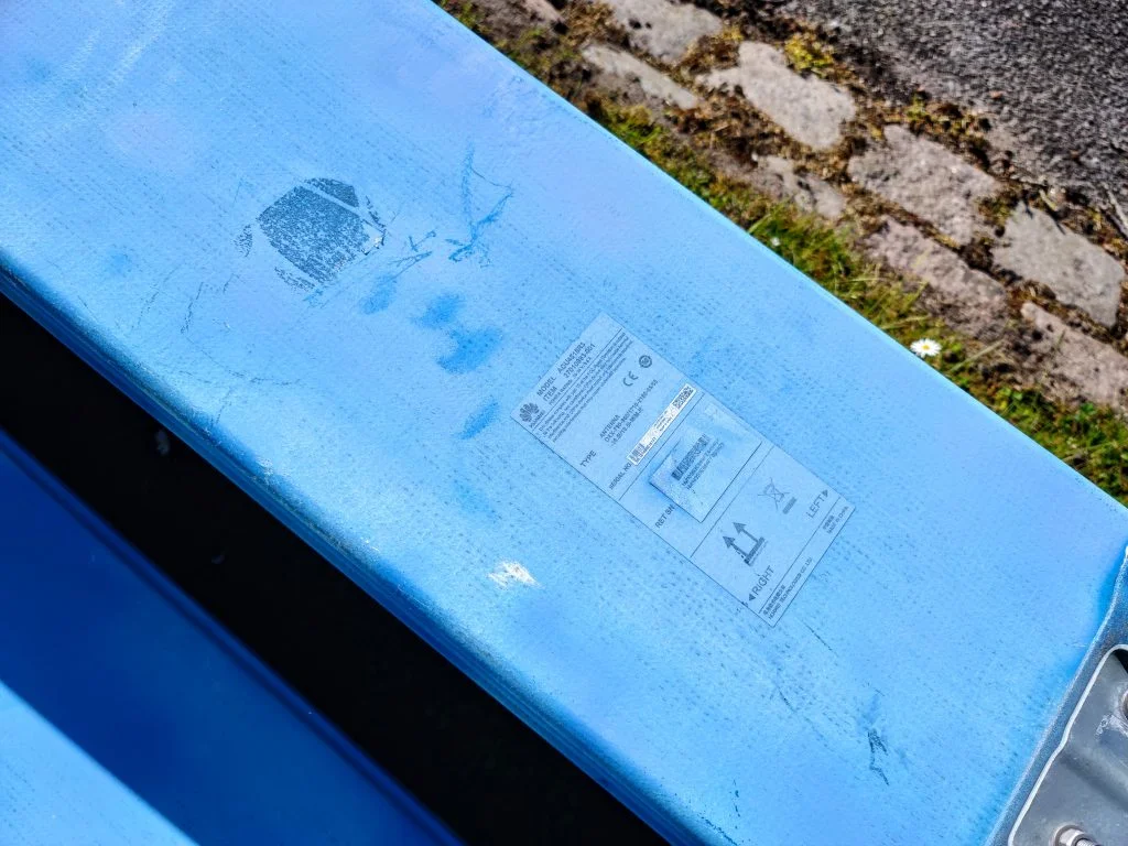 Nedtaget mobilantenne fra Huawei