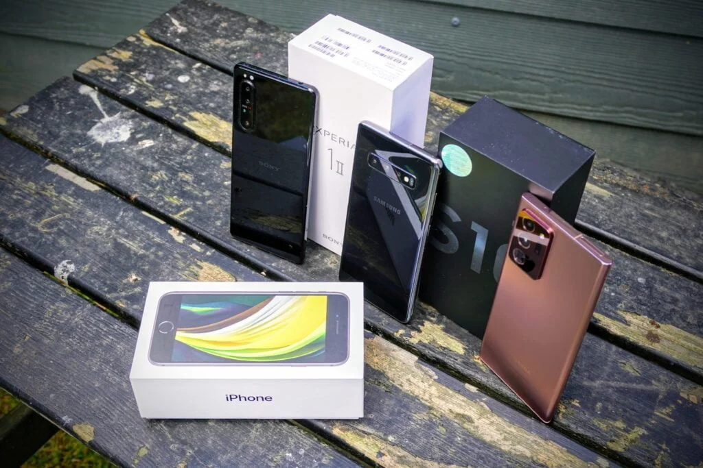 Smartphones, iPhone, Samsung, Sony