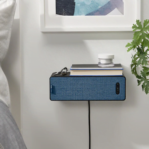 "Boghylde"-højttaleren fra Sonos og IKEA med blå front (Foto: IKEA)