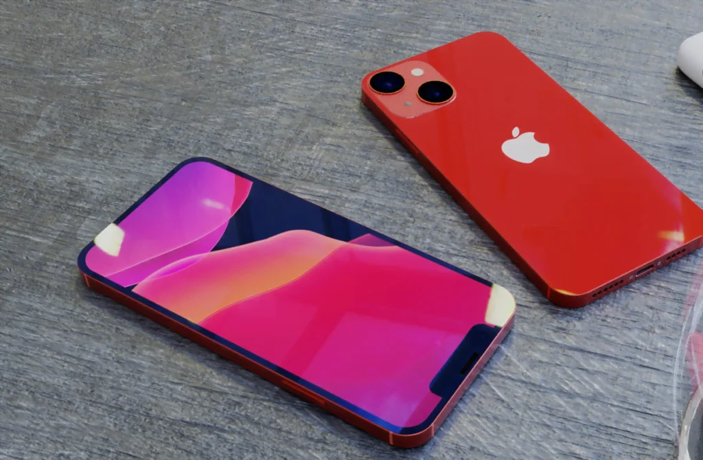 Konceptbilleder af iPhone 13 Mini, hvor det ses, at kameraets linser nu er placeret diagonalt (Kilde: Svetapple.sk)