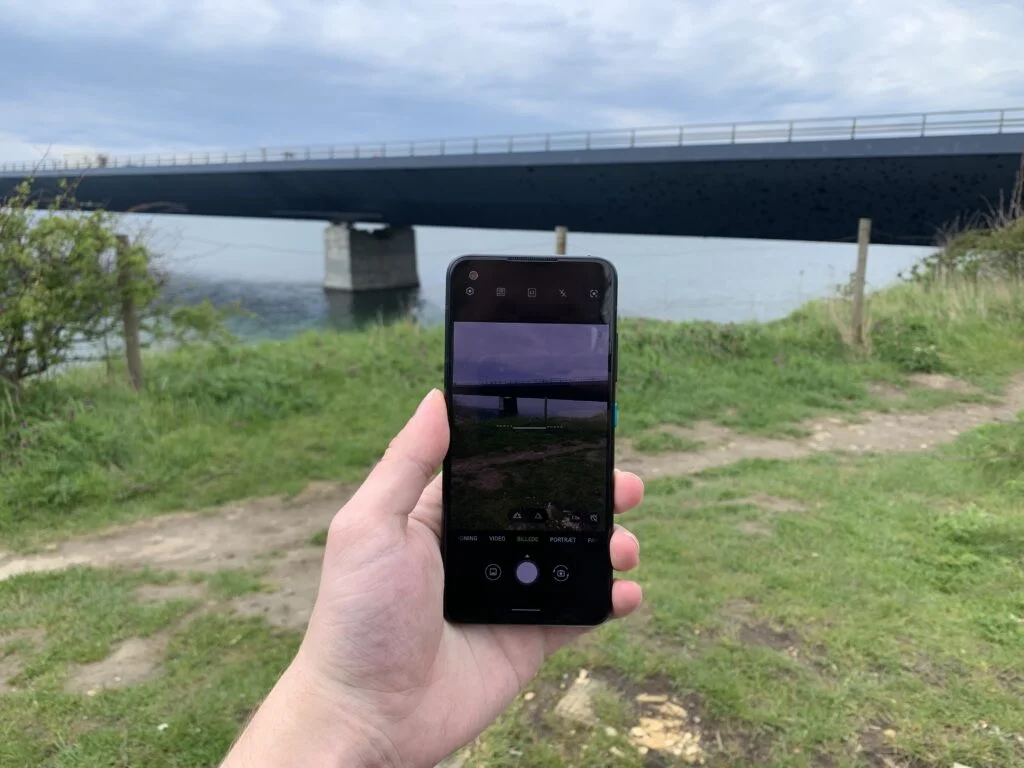 Asus ZenFone 8 (Foto: MereMobil.dk)
