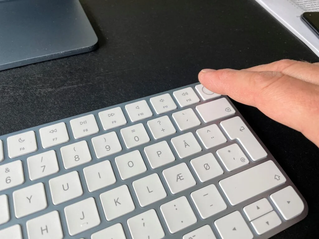Magic Keyboard med Touch ID