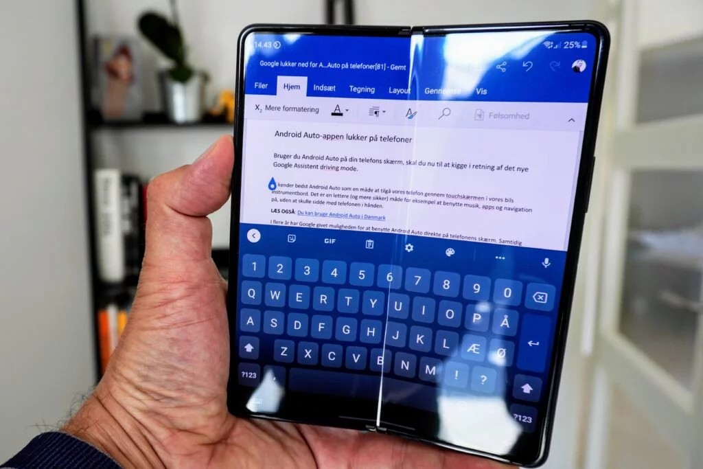 Samsung Galaxy Z Fold3