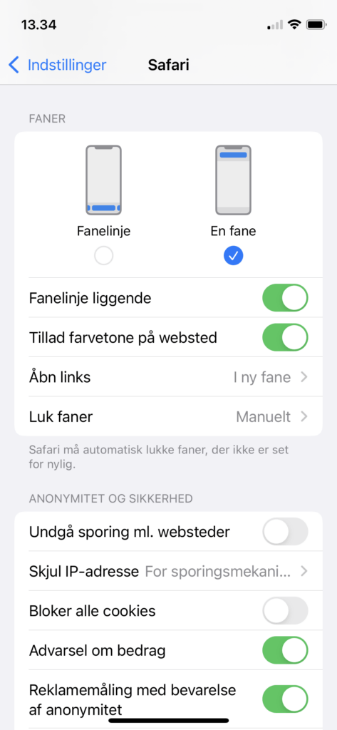 Vælg i Indstillinger om du ønsker adresselinjen i Safari skal være "Fanelinje" eller "En fane" i iOS 15 (Foto: MereMobil.dk)