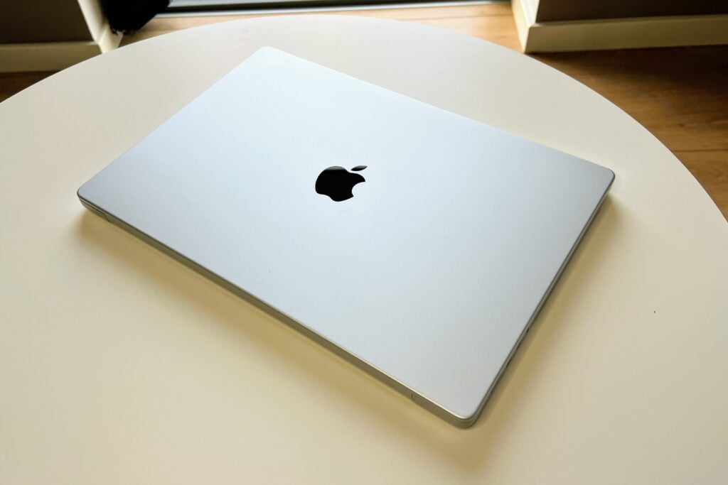 MacBook Pro 16-tommer,  M1 Pro, 2021