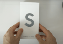 Samsung Galaxy S21 FE pakket ud af æsken før den officielle præsentation (Screenshot fra video HDblog)