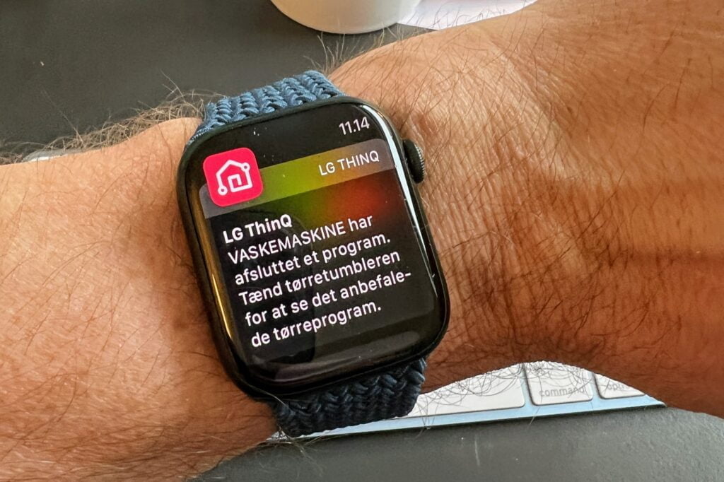 Besked på Apple Watch om LG-vaskemaskine