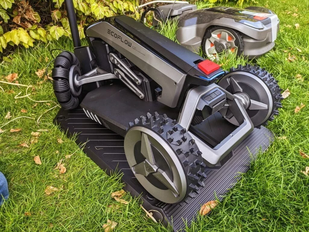 EcoFlow Blade robotplæneklipper