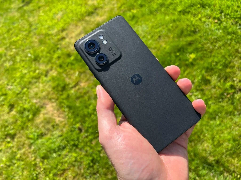Motorola Edge 40_back