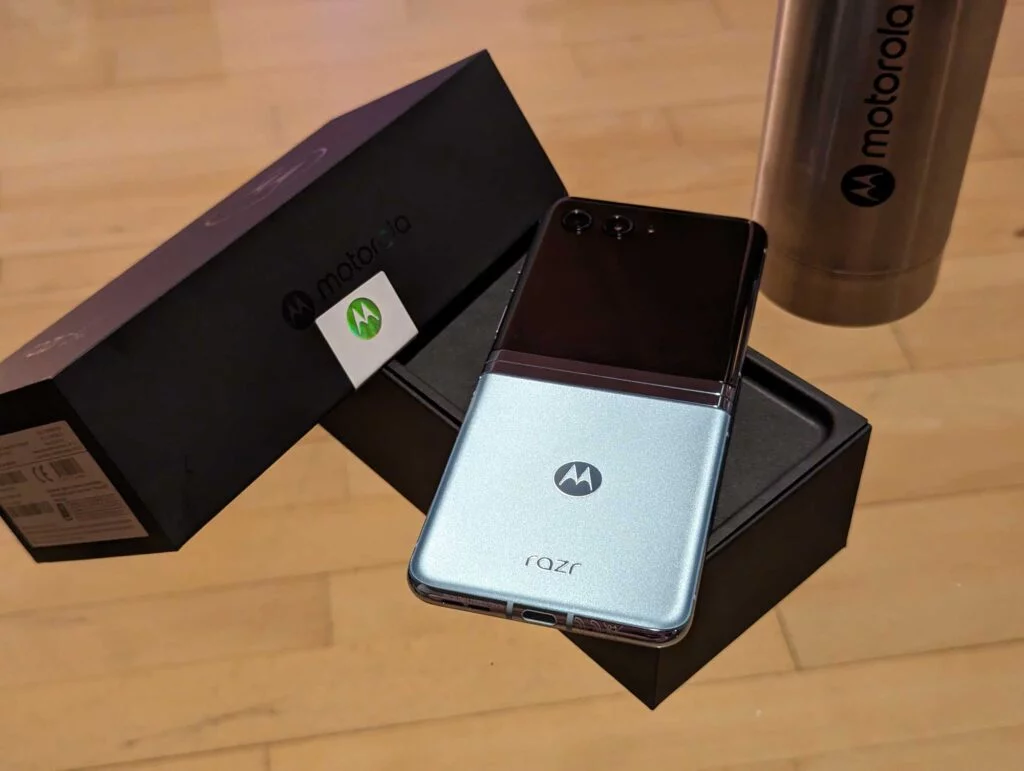Motorola Razr 40 Ultra_Box