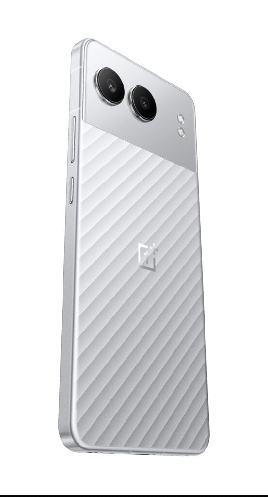 OnePlus Nord 4 i Mercurial Silver (Foto: OnePlus)