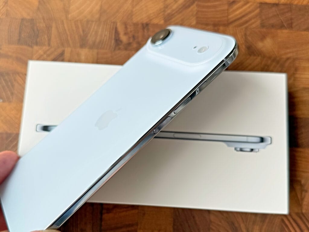 iPhone Air iPhone 17 Air 2025