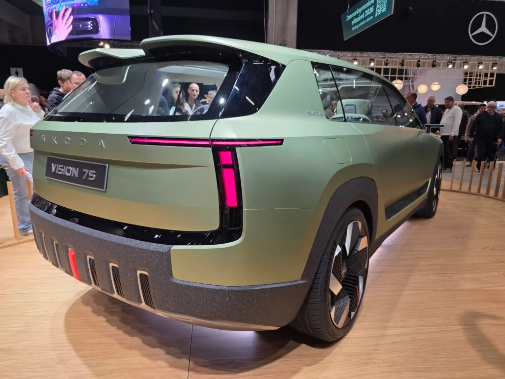 Skoda Vision 7S