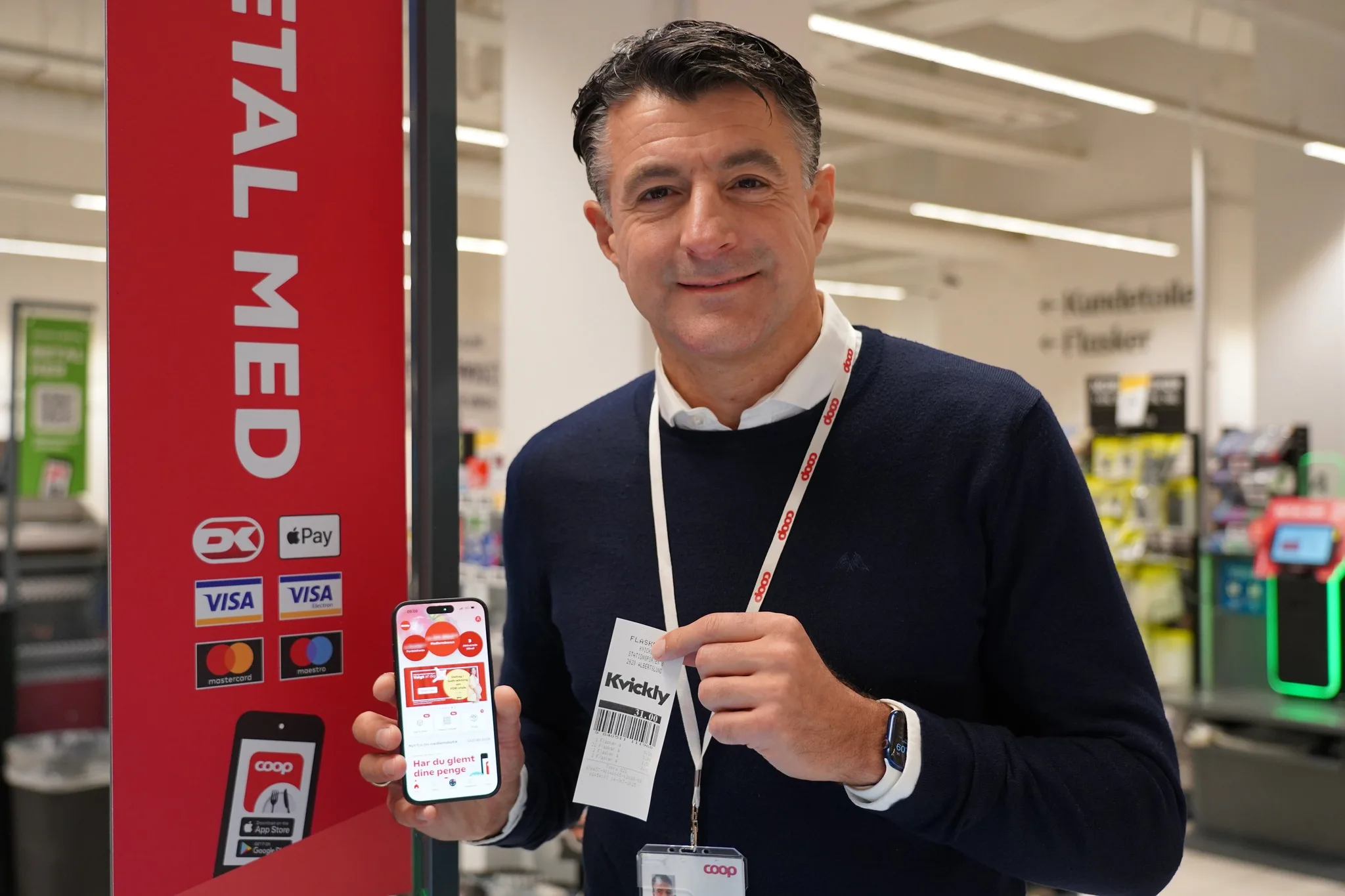 Coop gør det nu muligt for kunderne, at scanne flaskeboner direkte i Coop-appen (Foto: Coop Danmark)