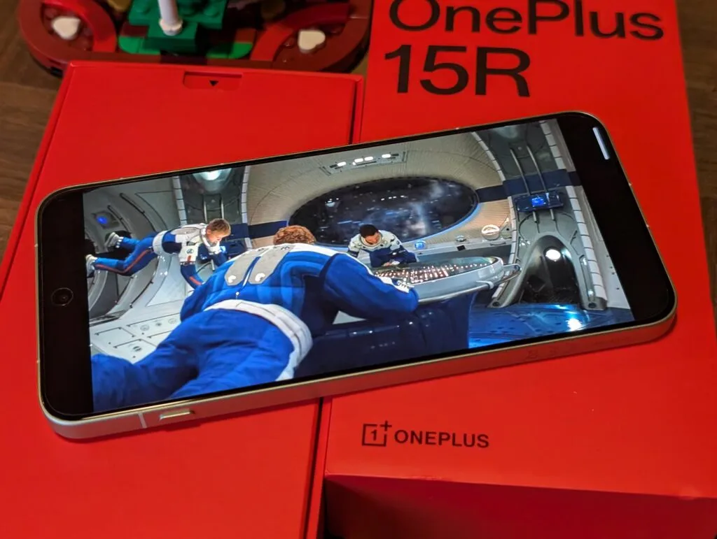 OnePlus 16 Pro rygte smartphone skærm og kamera