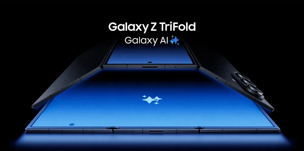 Samsung Galaxy Z TriFold telefon foldet helt ud til 10 tommer tablet-størrelse.