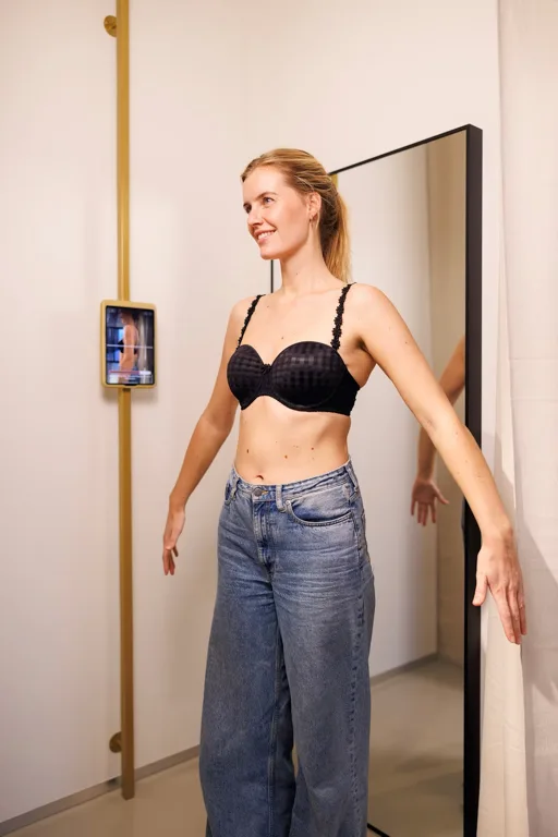 Wunderwear, er klar i en række butikker med et digitalt scanningssystem, som hjælper med at finde den rette bh-størrelse (Foto: Wunderwear)