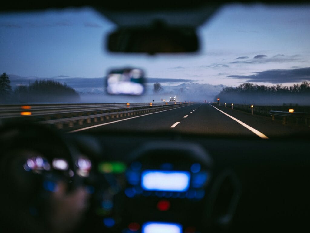 bil frontrude motorvej