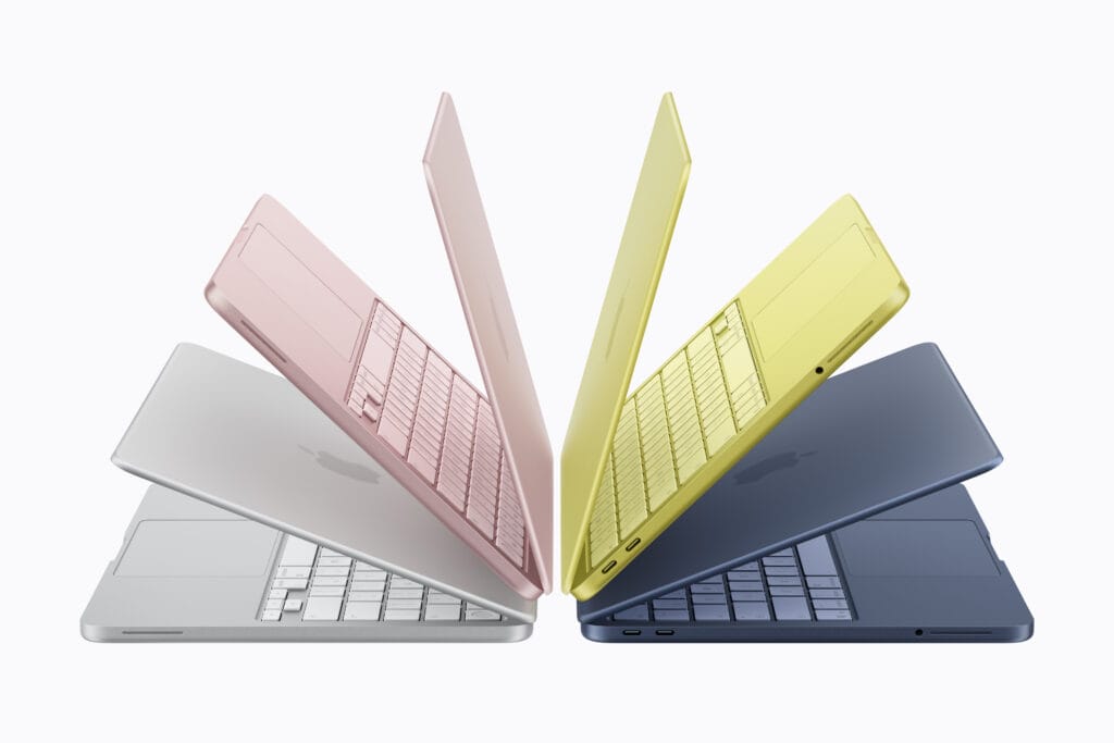 Farveudvalget af den nye Apple MacBook Neo linet op ved siden af hinanden.
