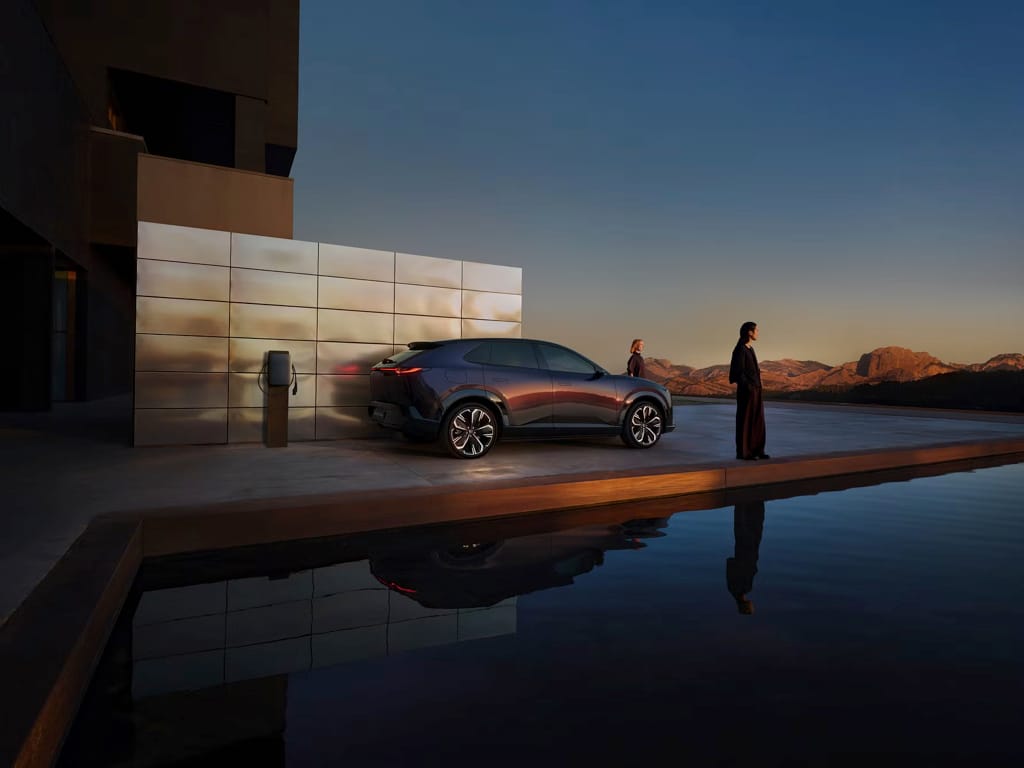 Mazda CX-6e (Foto: Mazda)