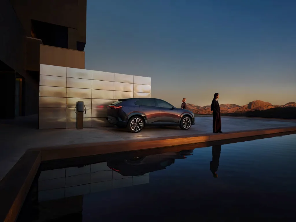 Mazda CX-6e (Foto: Mazda)