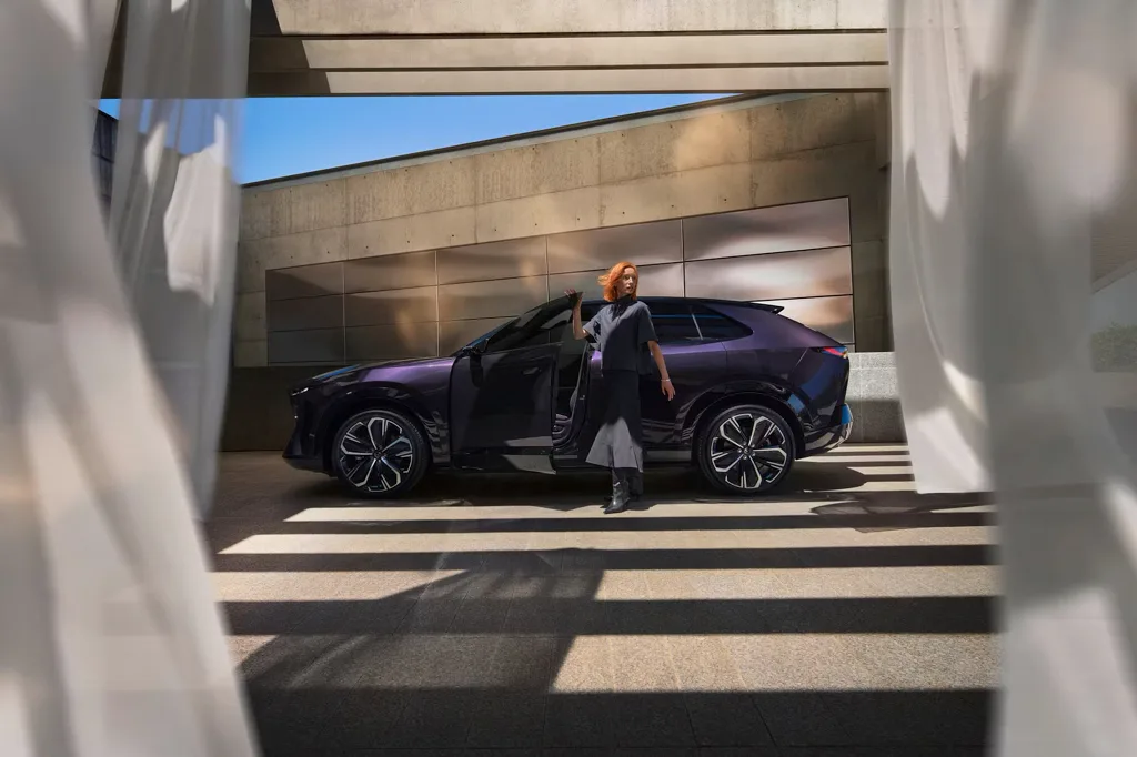 Mazda CX-6e (Foto: Mazda)