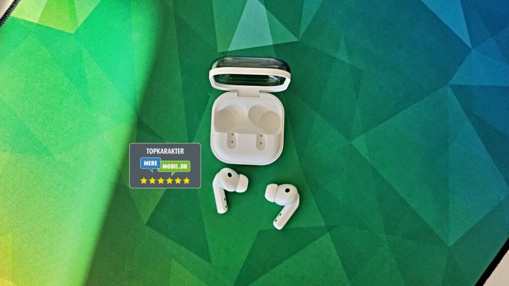 Samsung Galaxy Buds4 Pro award