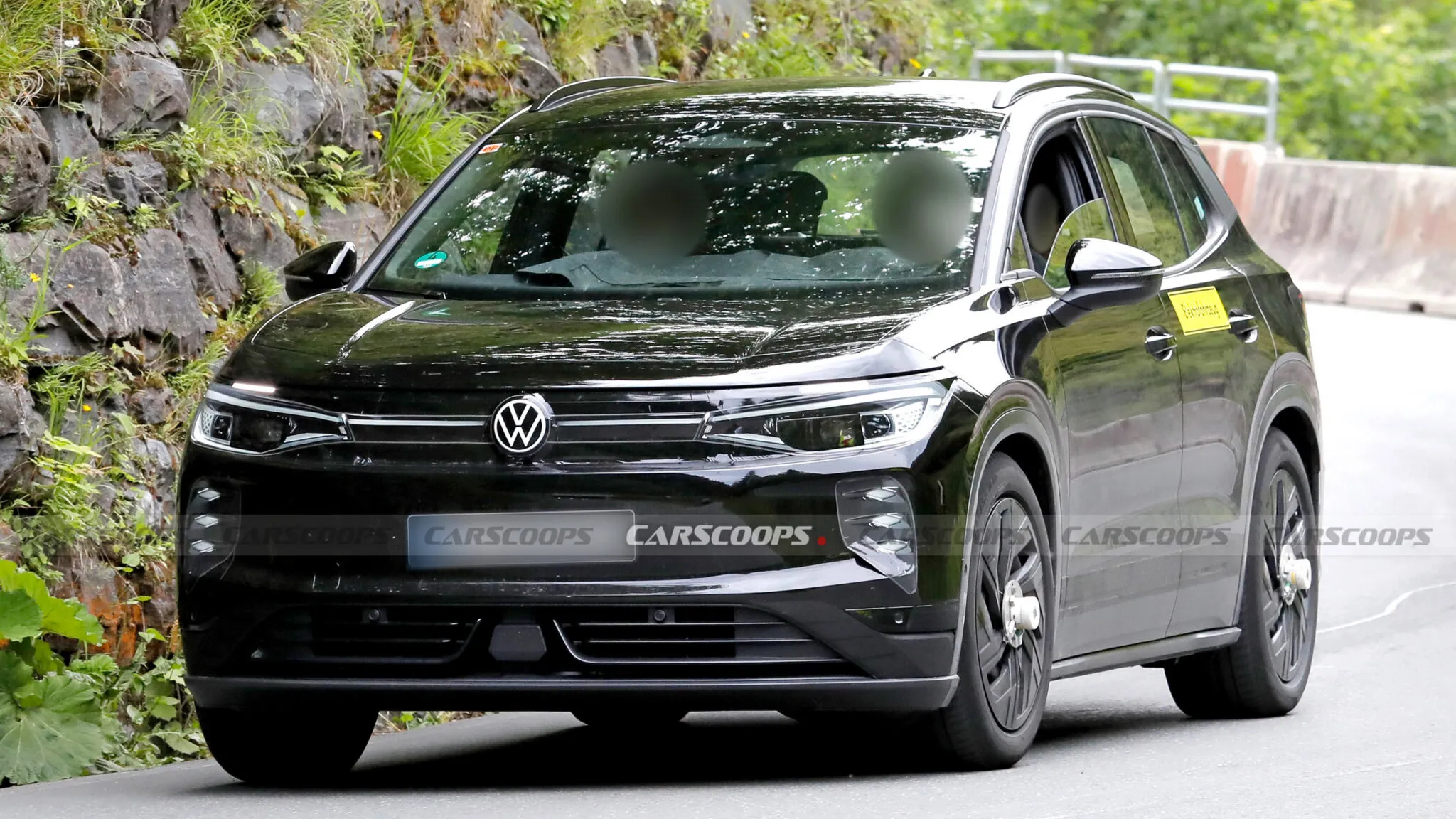 ID.Tiguan er spottet i Alperne i løbet af sommeren (Foto: Carscoop)