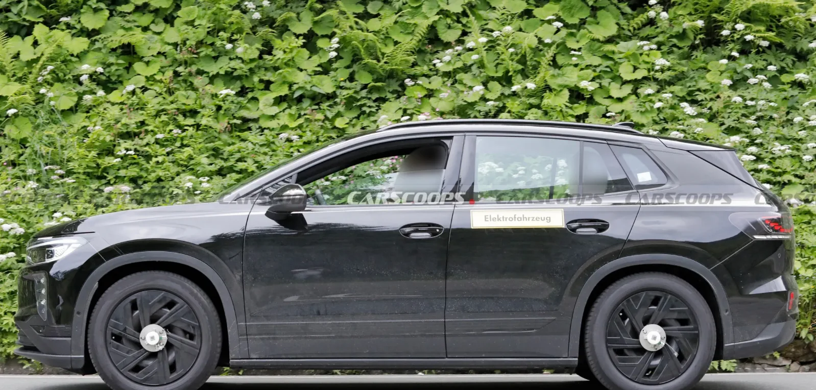 ID.Tiguan er spottet i Alperne i løbet af sommeren (Foto: Carscoop)