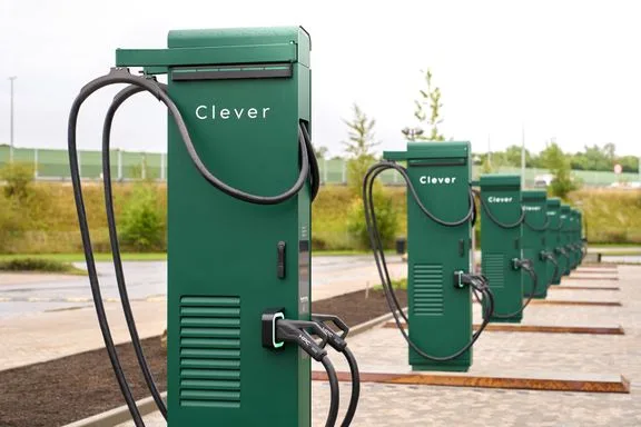 Clevers første megawatt-ladere er nu i drift i Rødovre