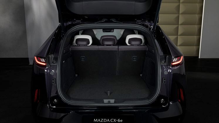 Mazda CX-6e (Foto: Mazda)