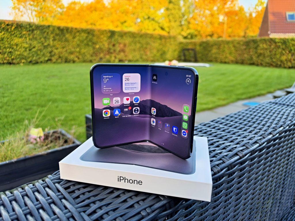 Apple iPhone Duo